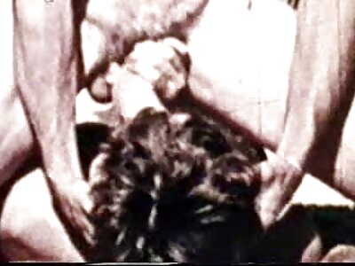Gia Rouge চুষা পুরু সেক্স ভিডিও এইচডি ডাউনলোড throbbing মোরগ বাইরে
